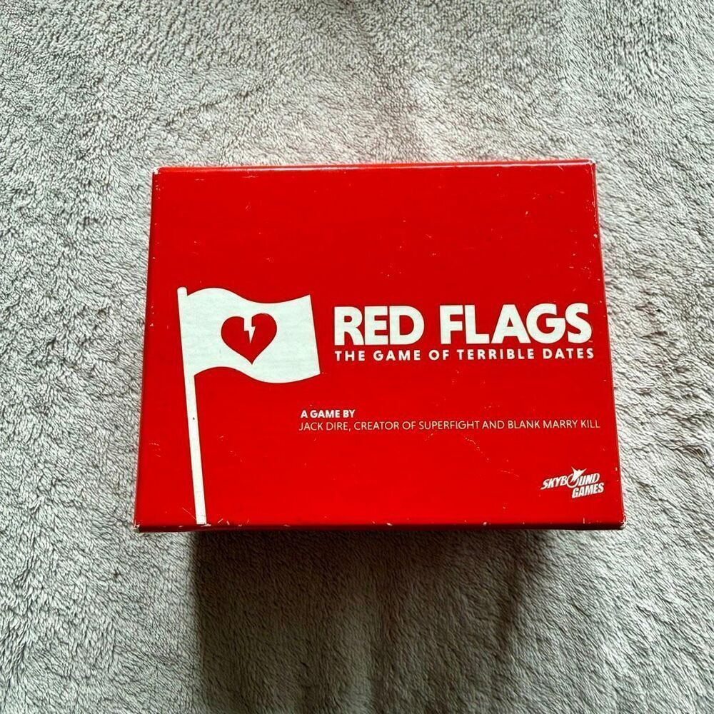 Red Flags: The Game of Terrible Dates-Funny Card Game, Party Game for Adults, 3-